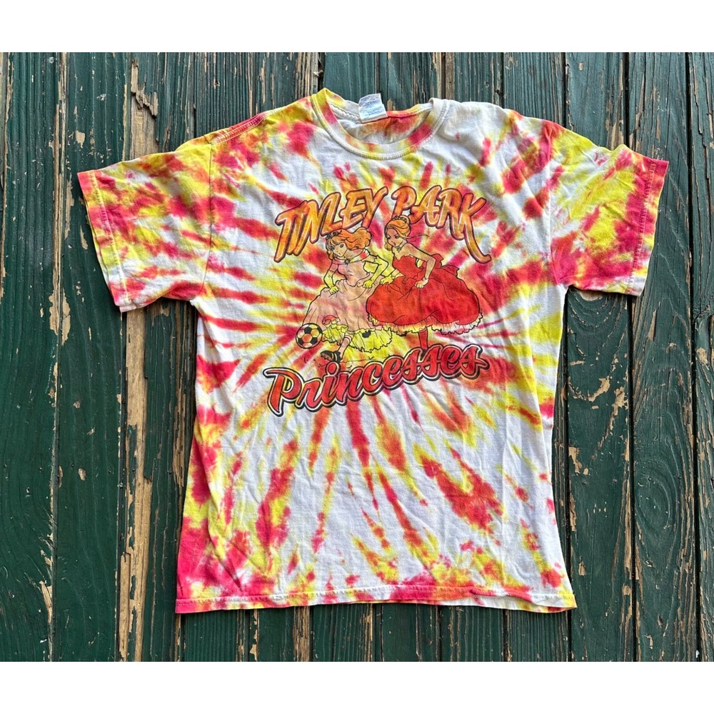 Gildan Tinley Park Princesses Tie Dye Graphic T-Shirt Red Yellow Soccer Medium